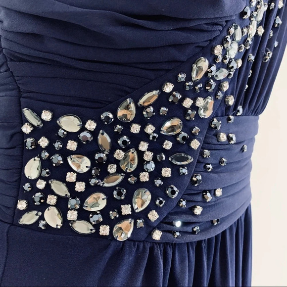 Laundry by Shelli Segal One Shoulder Beaded Dress - Picture 3 of 8